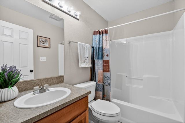 629 Birch LN, Cottonwood Shores, TX 78657