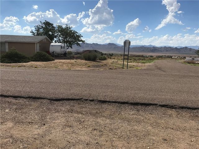 9386 N VISTA Drive 872, Kingman, AZ 86401