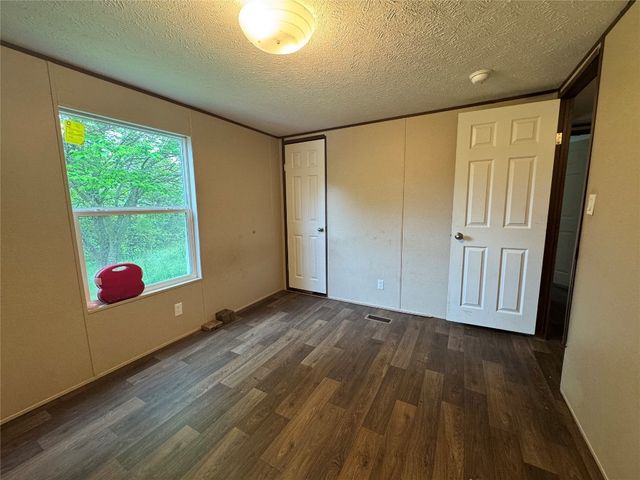 333775 Oak Hollow Drive, Wellston, OK 74881