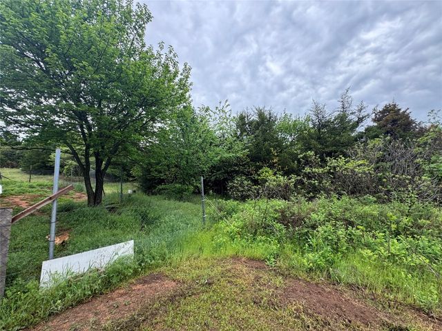333775 Oak Hollow Drive, Wellston, OK 74881