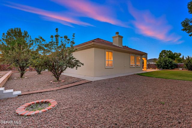 5512 WOODFIELD Drive, El Paso, TX 79932
