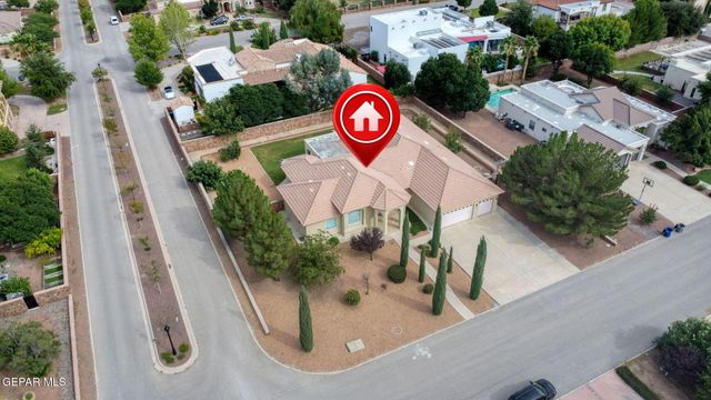 5512 WOODFIELD Drive, El Paso, TX 79932