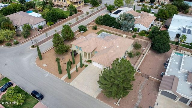 5512 WOODFIELD Drive, El Paso, TX 79932