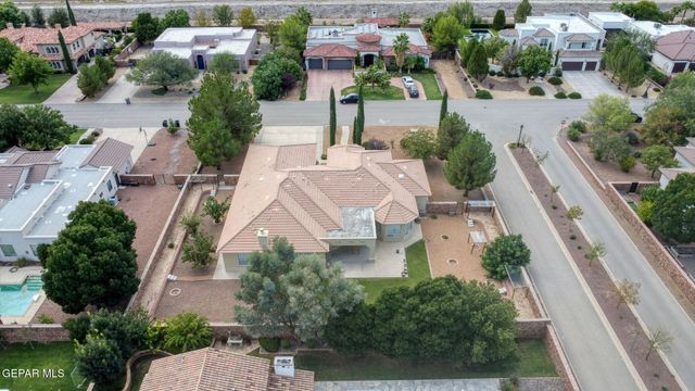 5512 WOODFIELD Drive, El Paso, TX 79932