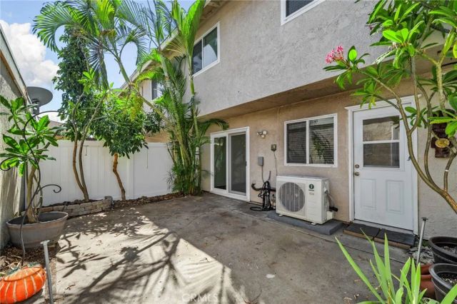 1322 N Elderberry Avenue, Ontario, CA 91762