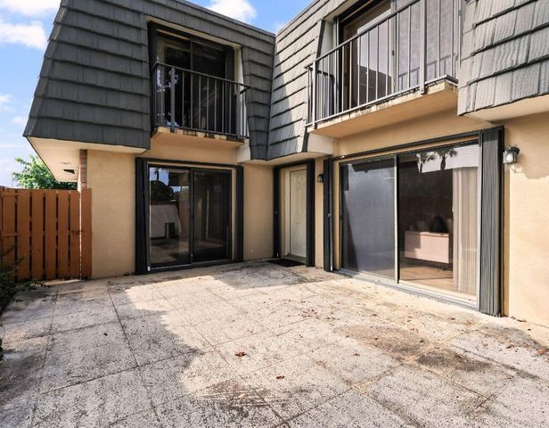 2229 22nd Way, West Palm Beach, FL 33407