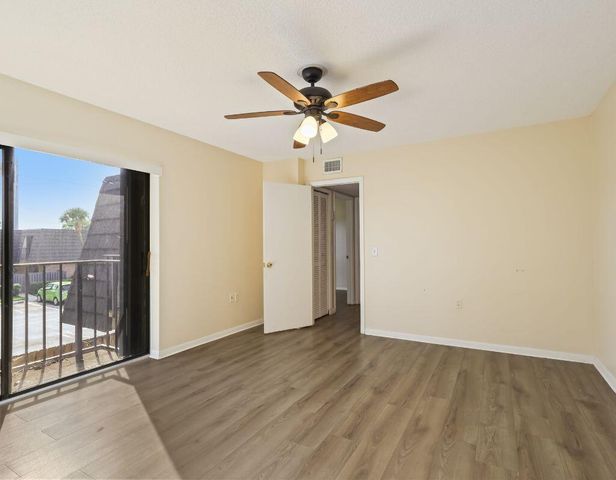 2229 22nd Way, West Palm Beach, FL 33407