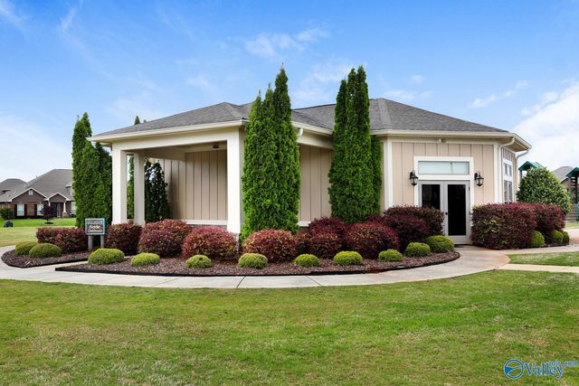 729 Willow Shoals Drive SW, Madison, AL 35756