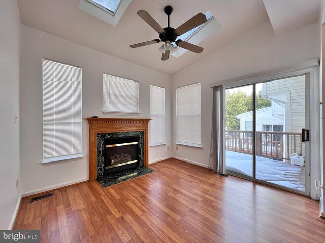 13107 DIAMOND HILL DR, Germantown, MD 20874