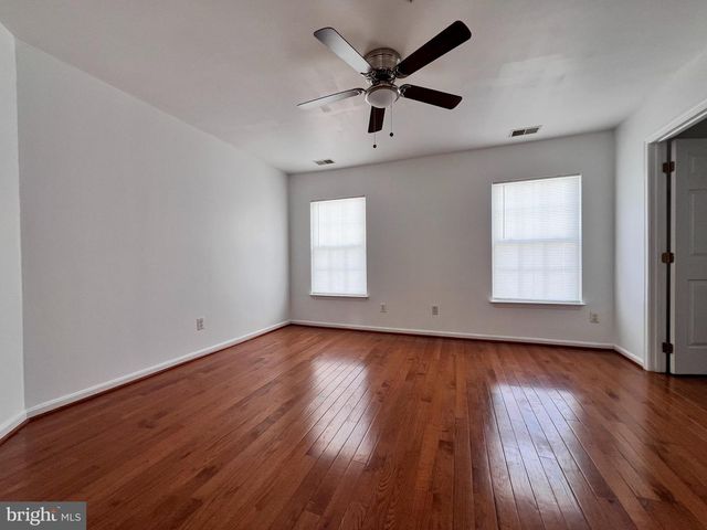 13107 DIAMOND HILL DR, Germantown, MD 20874