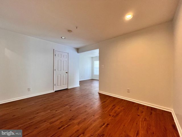 13107 DIAMOND HILL DR, Germantown, MD 20874