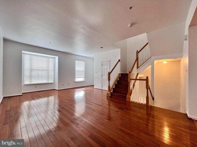 13107 DIAMOND HILL DR, Germantown, MD 20874