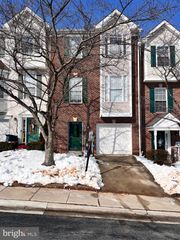 13107 DIAMOND HILL DR, Germantown, MD 20874