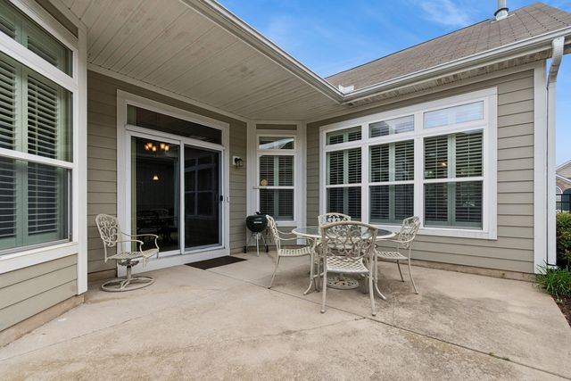613 Handel Lane, Woodstock, IL 60098