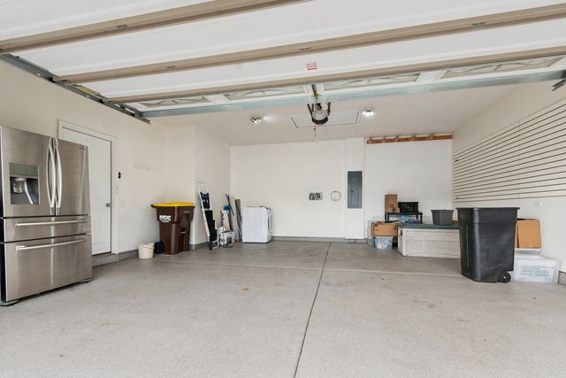 613 Handel Lane, Woodstock, IL 60098