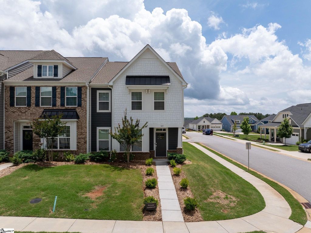 323 Novelty Drive, Greer, SC 29651