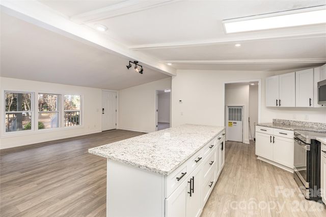 130 Old Lowesville Road, Stanley, NC 28164