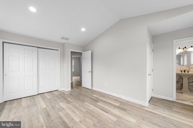 33 TRILBY, Westville, NJ 08093