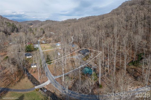 3415 Conleys Creek Road, Whittier, NC 28789