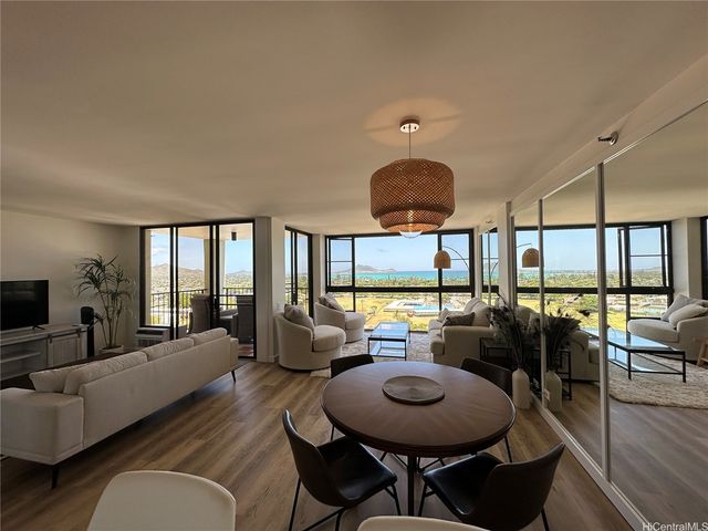 322 Aoloa Street 1711, Kailua, HI 96734