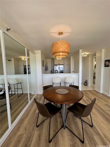 322 Aoloa Street 1711, Kailua, HI 96734