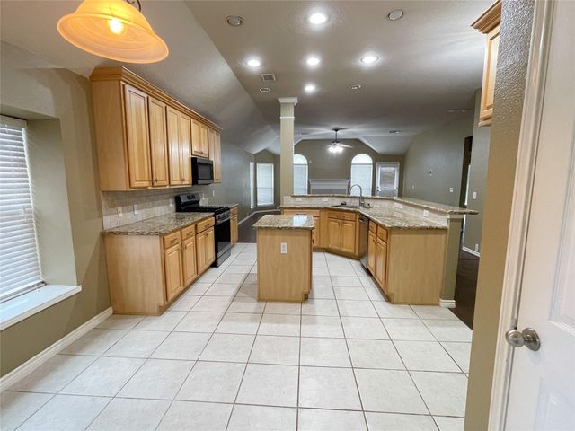 4914 Surrey Park Circle, Katy, TX 77494