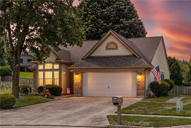 563 Breckenridge Way, Beavercreek, OH 45430