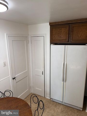 219 FARWOOD RD, Wynnewood, PA 19096