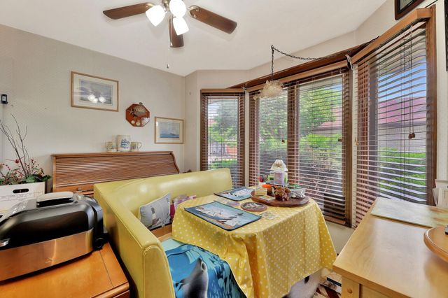 641 N Woodlawn #12, Wichita, KS 67208