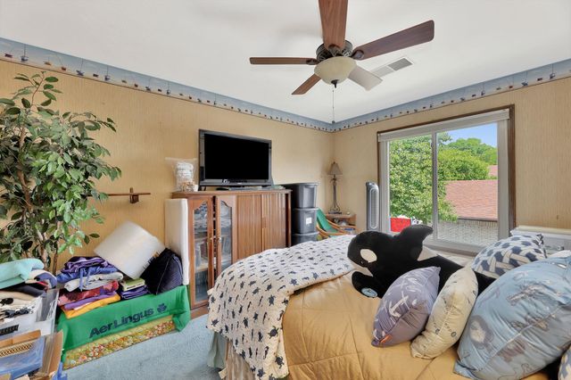 641 N Woodlawn #12, Wichita, KS 67208