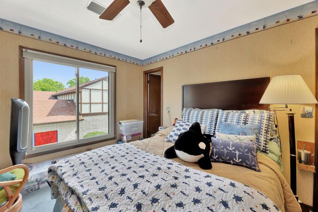 641 N Woodlawn #12, Wichita, KS 67208