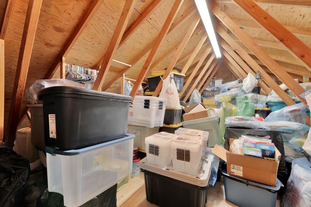 641 N Woodlawn #12, Wichita, KS 67208