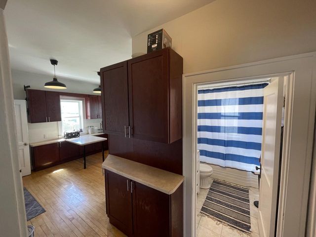 7605 22nd AVENUE, Kenosha, WI 53143