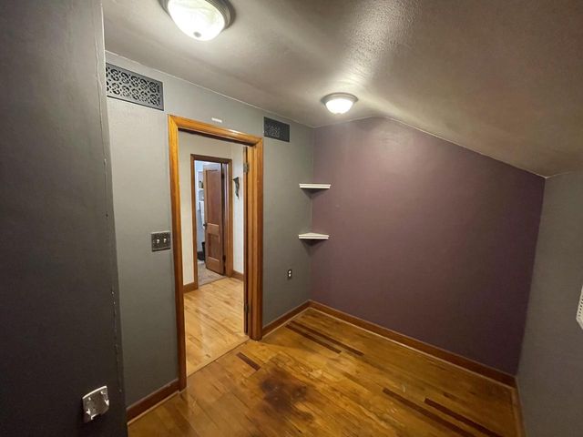 7605 22nd AVENUE, Kenosha, WI 53143