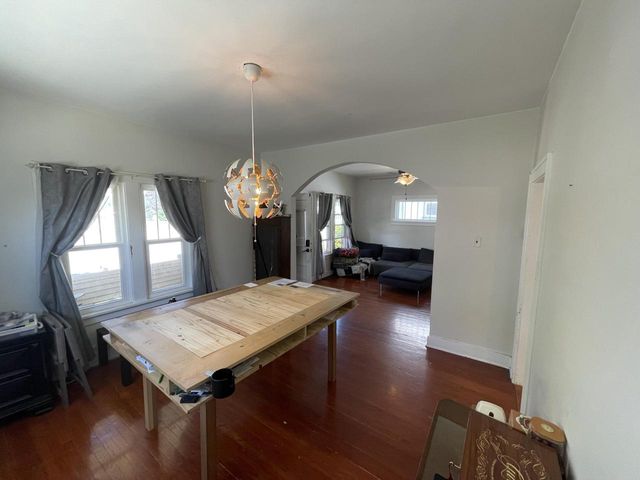 7605 22nd AVENUE, Kenosha, WI 53143