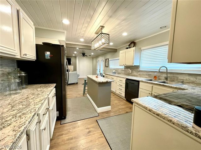 2246 Windsor Drive, Henderson, NV 89014