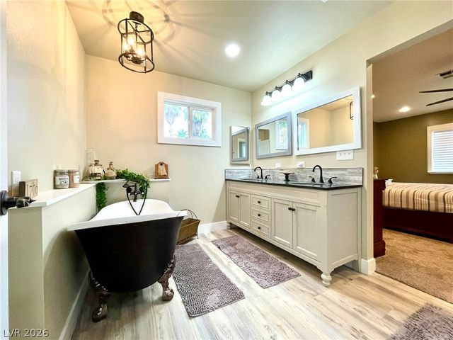 2246 Windsor Drive, Henderson, NV 89014