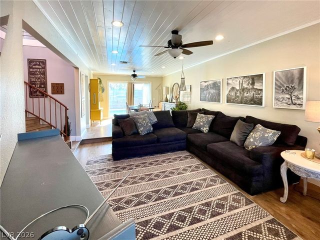 2246 Windsor Drive, Henderson, NV 89014