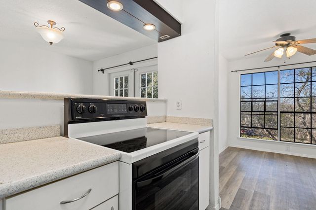 4159 Steck Ave 235, Austin, TX 78759