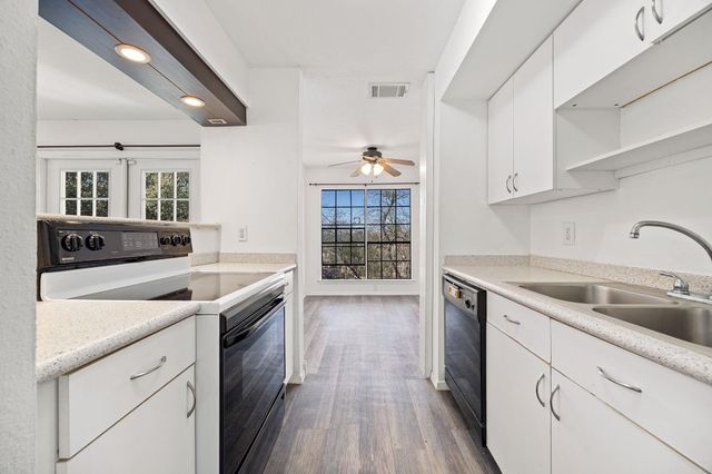 4159 Steck Ave 235, Austin, TX 78759