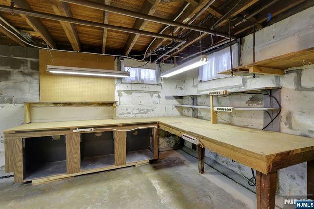 314 Knickerbocker Road, Tenafly, NJ 07670