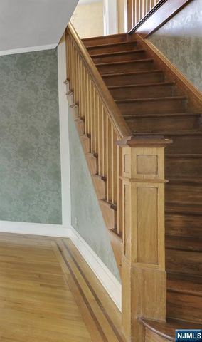 314 Knickerbocker Road, Tenafly, NJ 07670