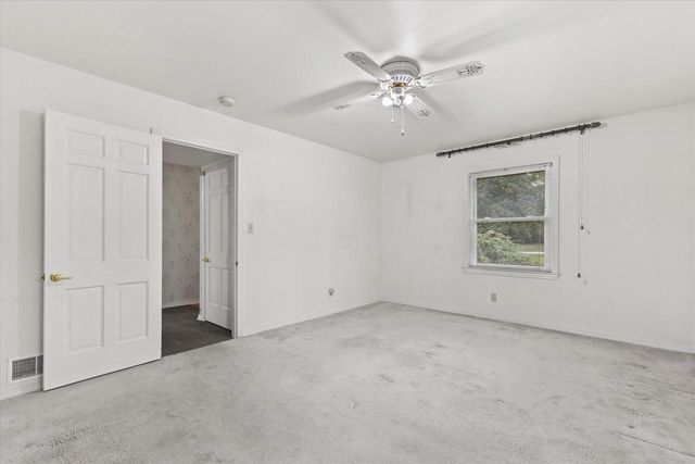 9370 S 46th STREET, Franklin, WI 53132