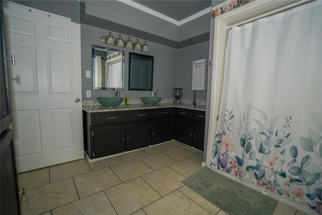 2026 S Hampton Road, Glenn Heights, TX 75154
