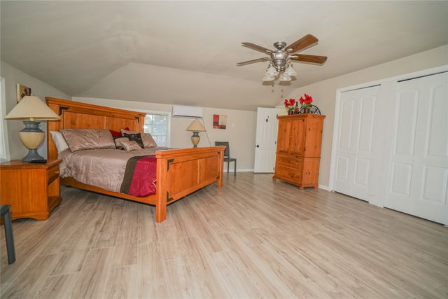2026 S Hampton Road, Glenn Heights, TX 75154