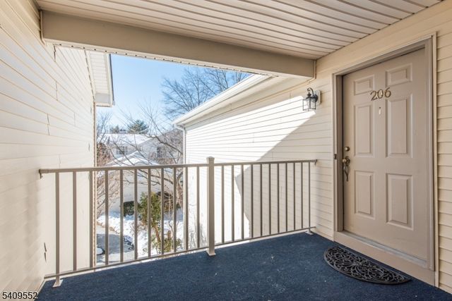 206 Potomac Dr, Bernards Twp., NJ 07920