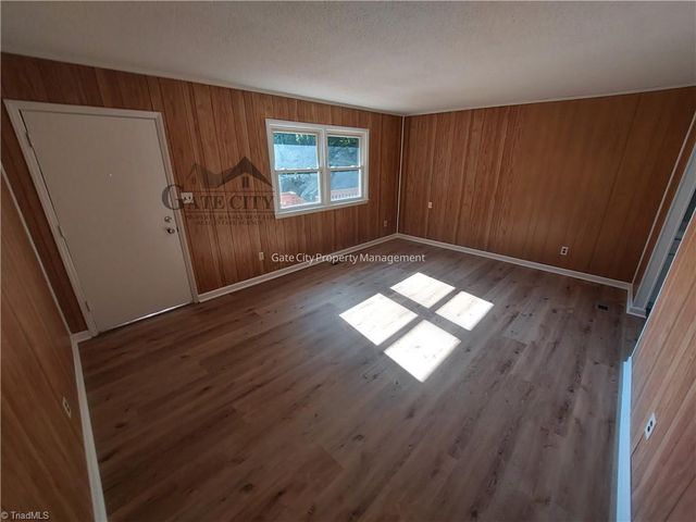 3205 Pine Valley Road, High Point, NC 27265