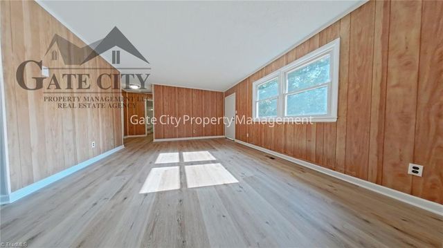 3205 Pine Valley Road, High Point, NC 27265