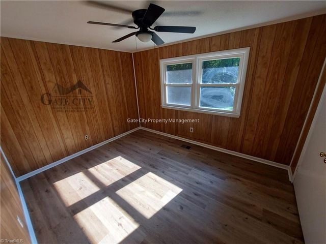 3205 Pine Valley Road, High Point, NC 27265