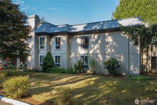 10221 NE 16th Street #H7, Bellevue, WA 98004